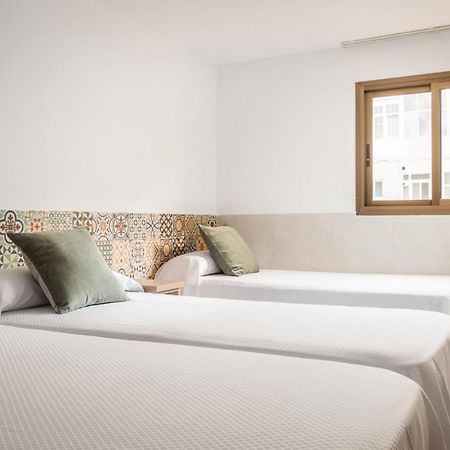 Hostal Baler Barcelone Extérieur photo