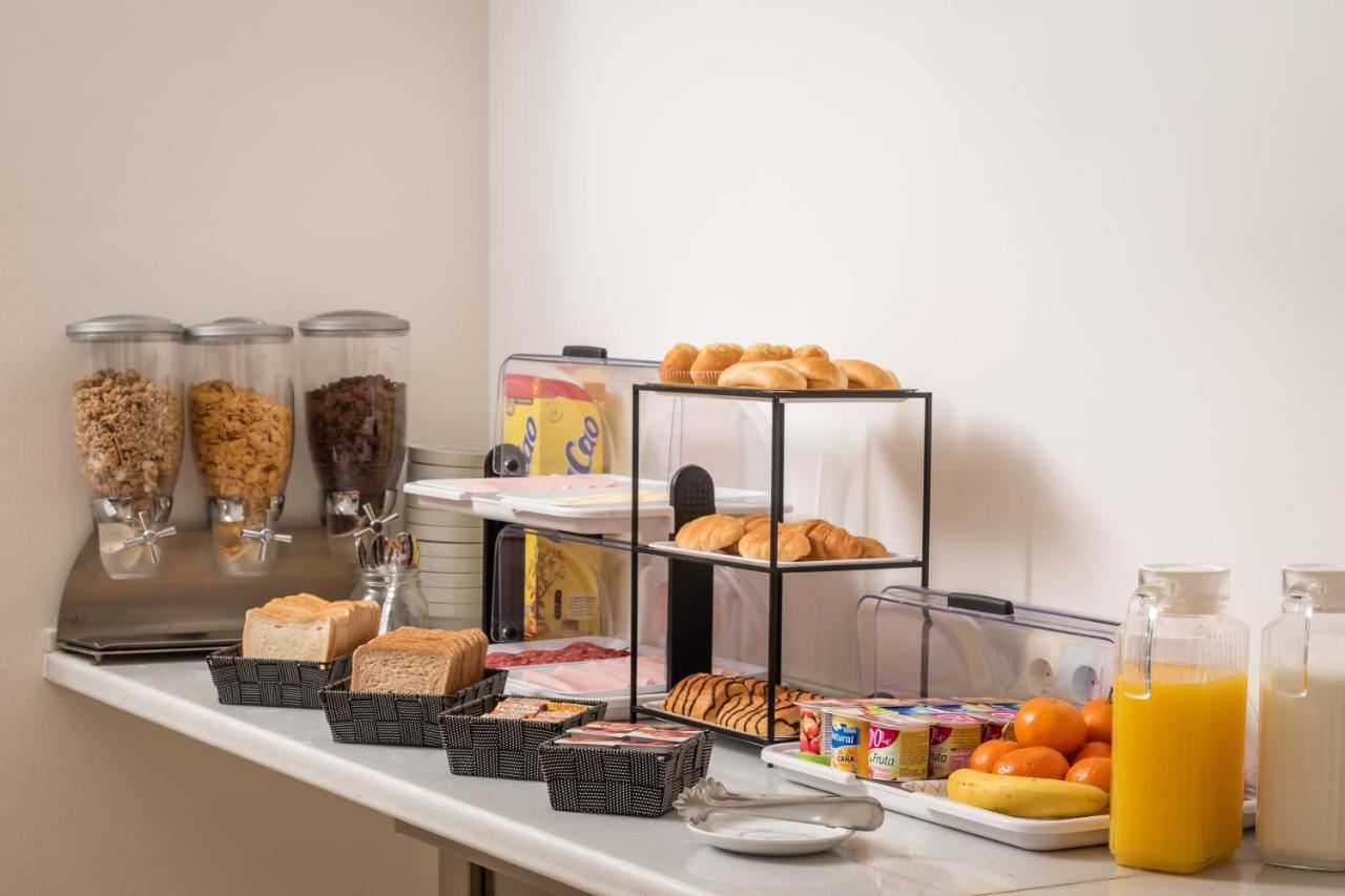 Hostal Baler Barcelone Extérieur photo
