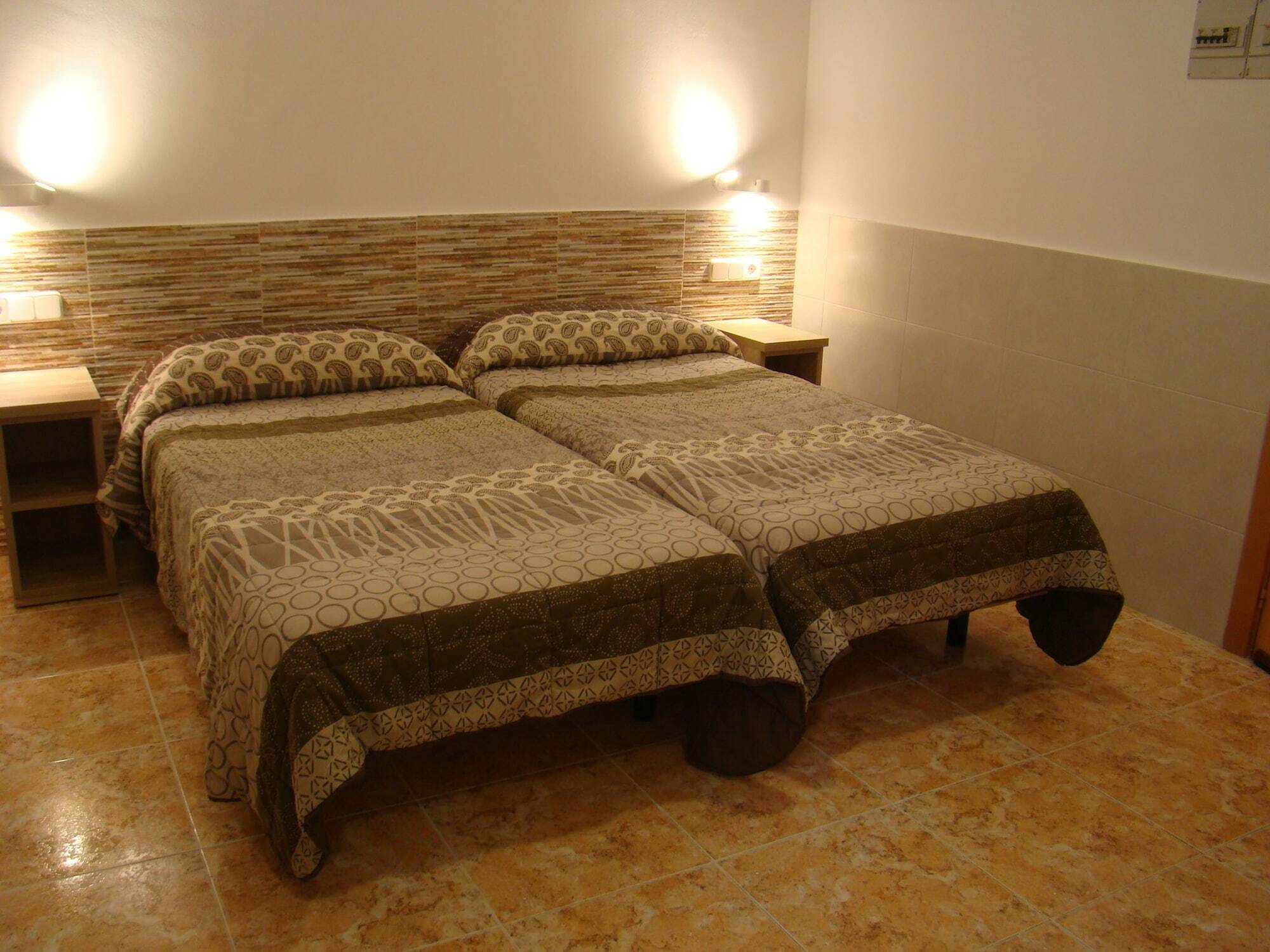 Hostal Baler Barcelone Extérieur photo